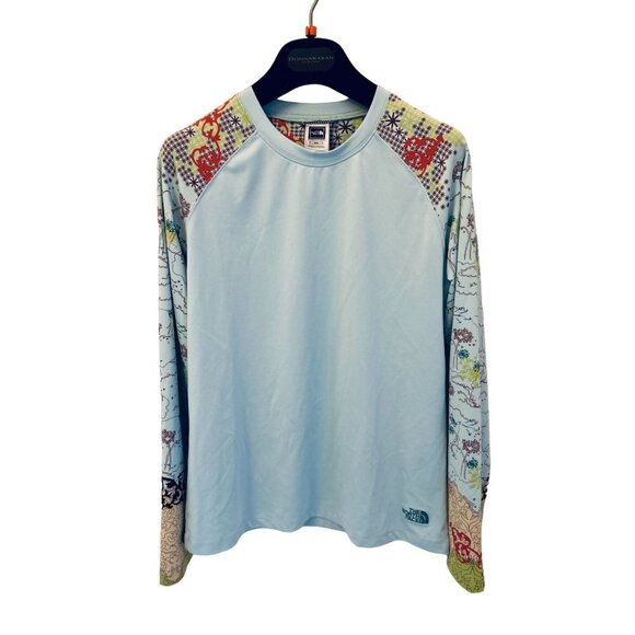 The North Face Size Med Rush Guard Top in Blue Tropical Design Sleeves - Picture 1 of 8